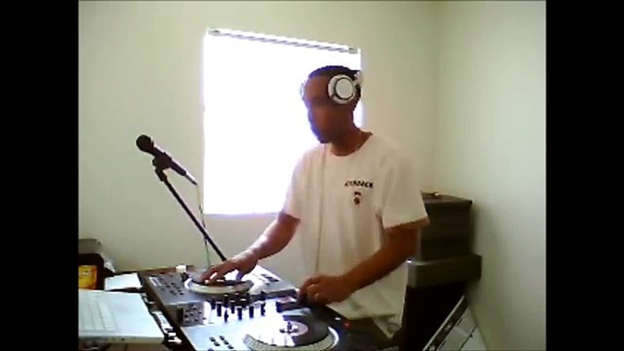 THE SICKEST OLD SCHOOL DANCEHALL MIX (DJ GIO GUARDIAN SOUND) LIVE!!