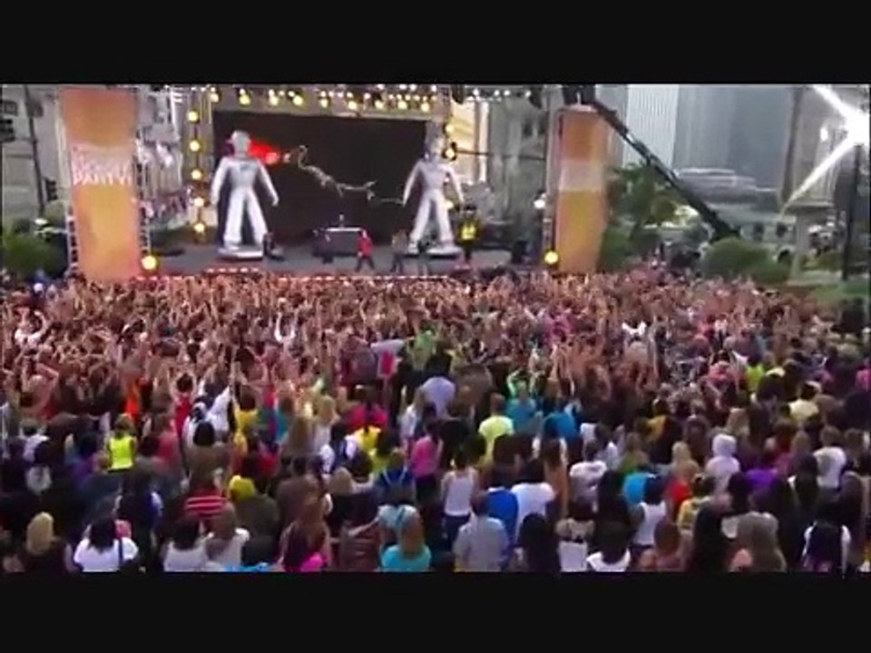 Maior Flash Mob Black Eyed Peas I Gotta Feeling video Dailymotion