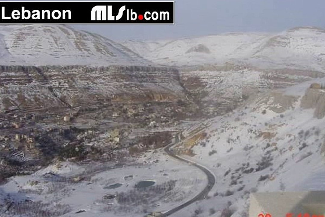 Panoramic Mountain View Chalet For Rent In Kfardebian Faqra