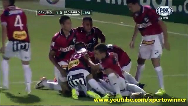 Danubio 1 vs 2 São Paulo ~ [Copa Libertadores] - 15.04.2015 - Todos los goles & Resumen