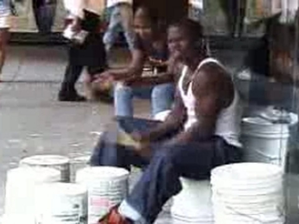 Batterie Dans La Rue