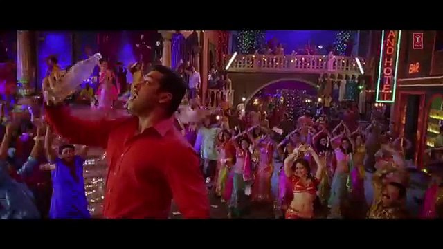 Fevicol Se dabanng 2 FULL VEDIO SONG feat salman khan - kareena kapoor khan