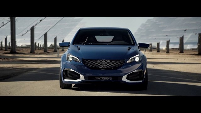 Peugeot 308 R Hybrid : 0 à 100 km/h en 4sec pour ce monstre de 500 ch !