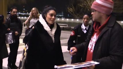 Vanessa Hudgens unterschreibt keine 'High School Musical' Artikel