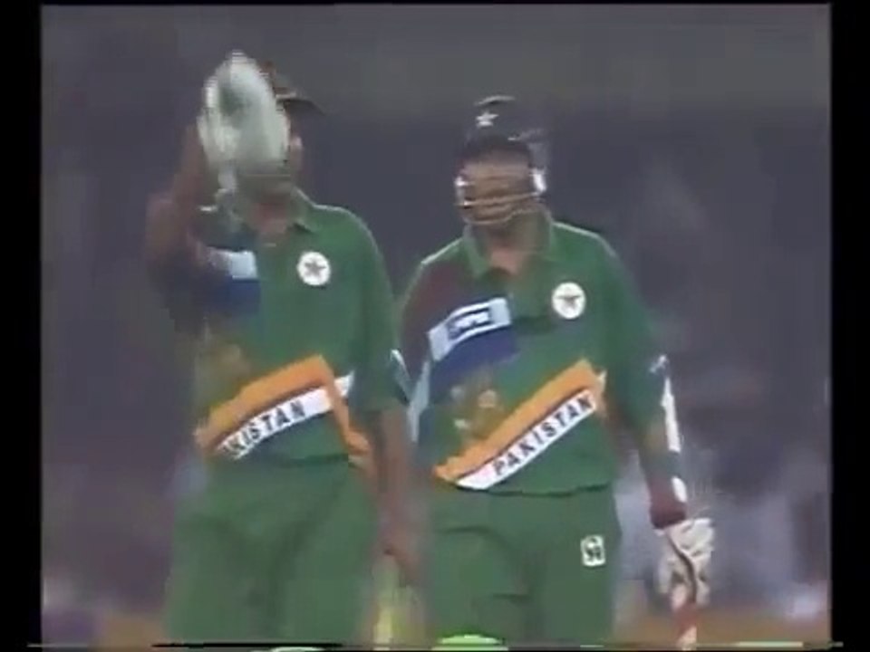 Ijaz Ahmed 139 off 84 balls vs India, with 9 sixes 1997 Pakistan cricket batting records