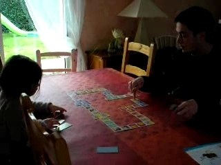 Partie de dominos avec Papa