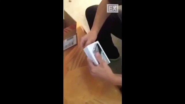 Две недели ждал IPhone.