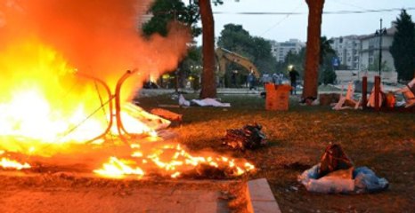 Gezi Parkı'ndaki Çadırlar Kendiliğinden Yanmış
