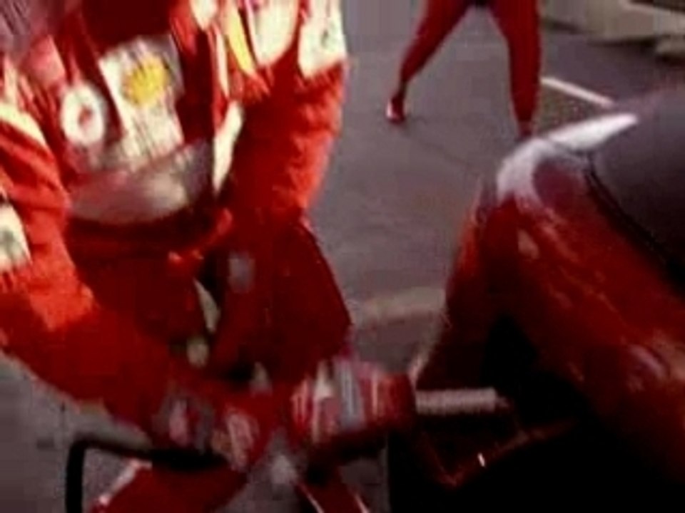 Schumi plein d'essence
