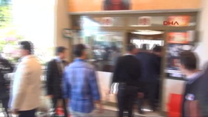 Mersin Üniversitesi'nde Karşıt Görüşlü Öğrenciler Kavga Etti 4 Yaralı-1