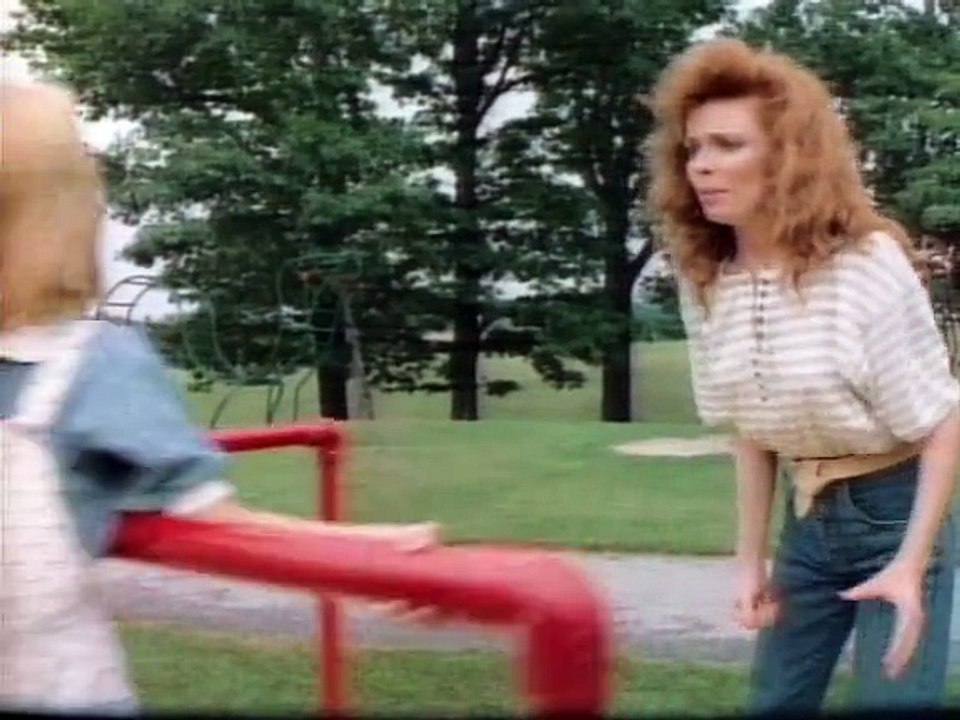 Misterio para tres - Viernes Trece 1x26 La botella de los sueños