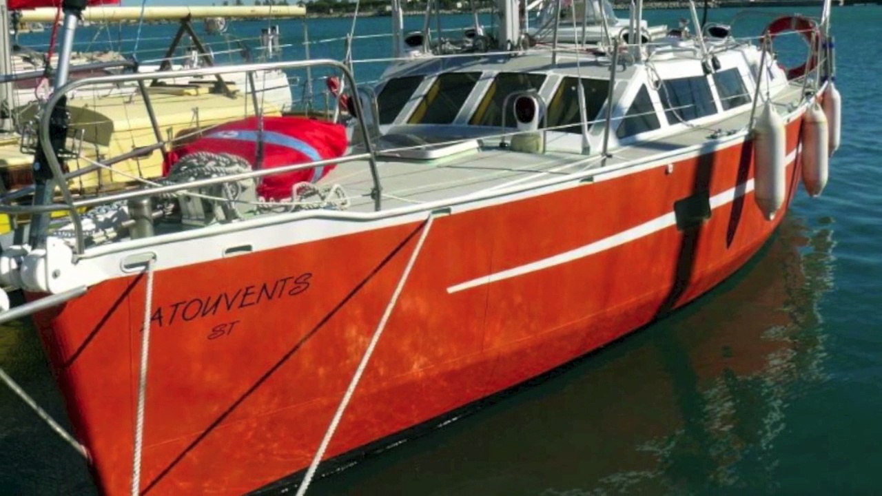 Vente voilier CHATAM 33 Coque acier - Port Saint Louis du Rhône - Beaux Bateaux