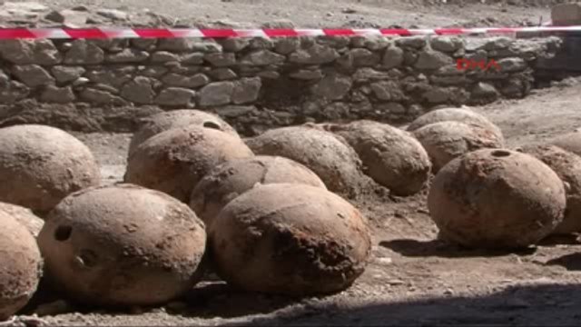 Kosova?daki Osmanlı Kalesinde Osmanlı?ya Ait Çok Sayıda Mühimmat Ortaya Çıktı