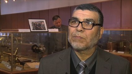 هذه قصتي - أستاذ الفيزياء أحمد عاكف