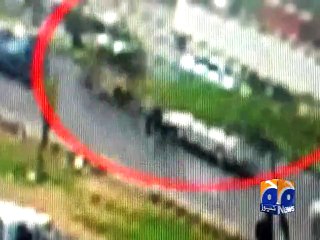 SHO Ejaz Khawaja killed in Defence area of Karachi-Geo Reports-16 Apr 2015