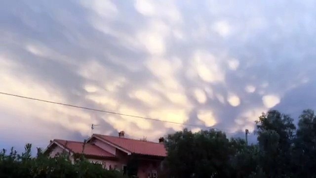 BARBARADURSO.COM - Guardate che cielo pazzesco!!