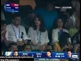 Hahahha must see - Anushka's reaction to Kohli's wicket
