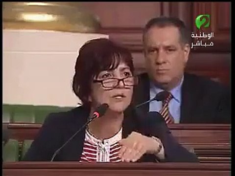 سامية عبو تفضح عصابة آل بوشماوي وتقول للإعلام يزيـــو من التلحيس.. هذه المرأة لبوة وسط الضباع ،، شكراً سيدتي