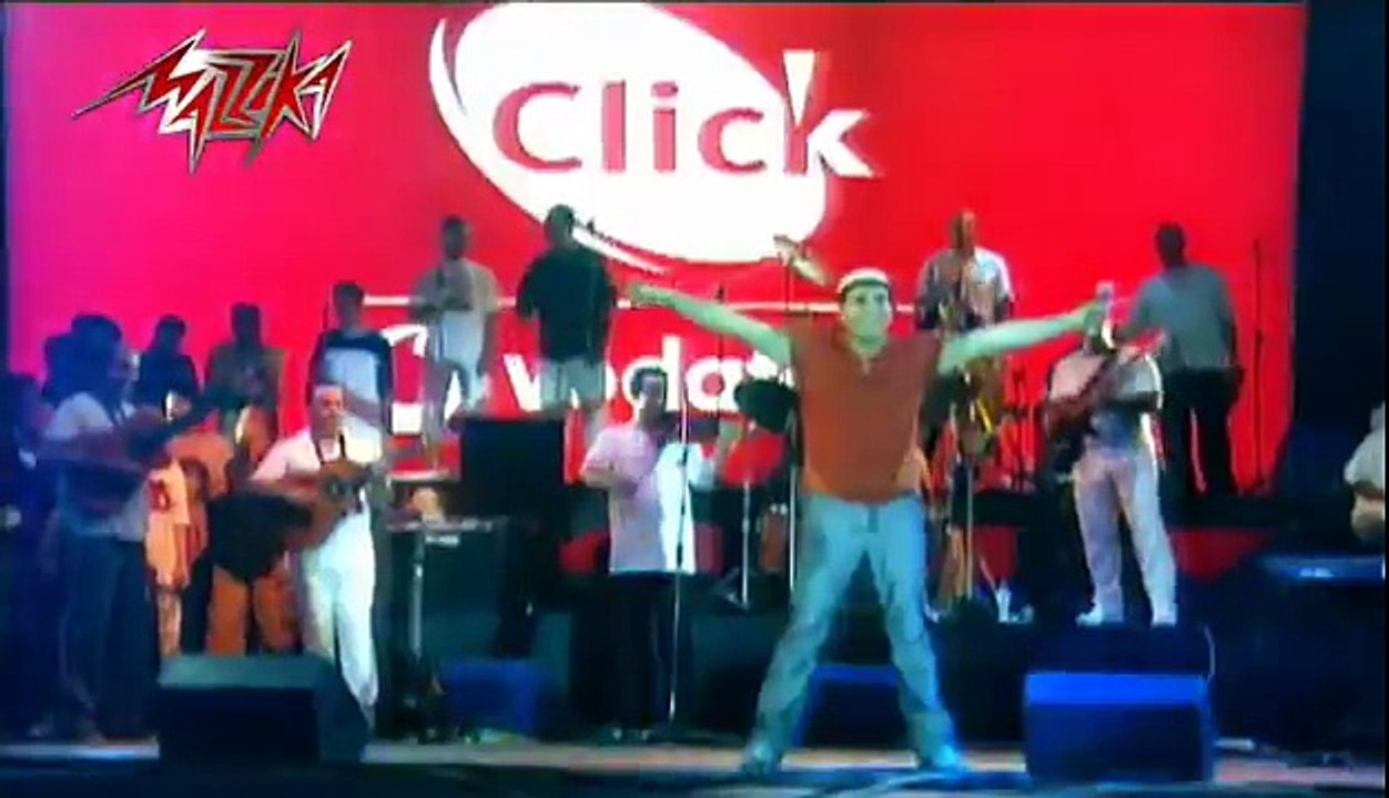 Wala Ala Balo - Amr Diab ولا على باله - حفلة - عمرو دياب