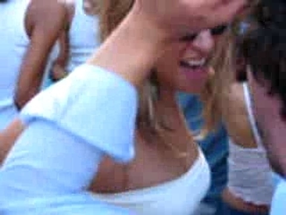 Wet pool party LA - I feel much better