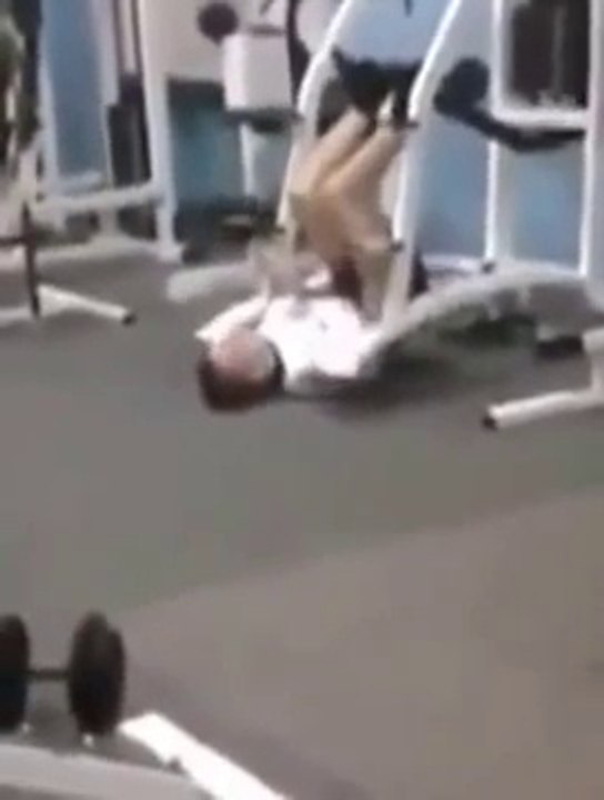 Quand ce mec Fait du sport c'est à Mourir de Rire