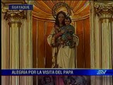 FIELES DE GUAYAQUIL PIDEN POR LA SALUD DEL PAPA