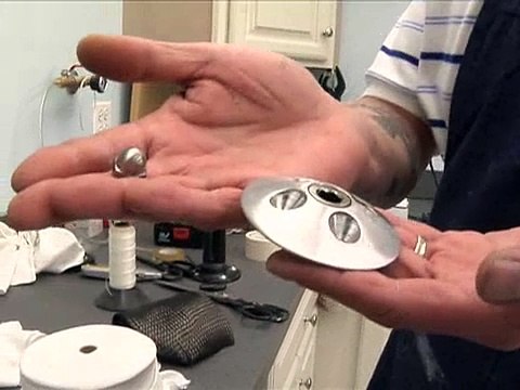 How to Make a Prosthetic Leg : How to Apply Nylon Layers for Prostheses