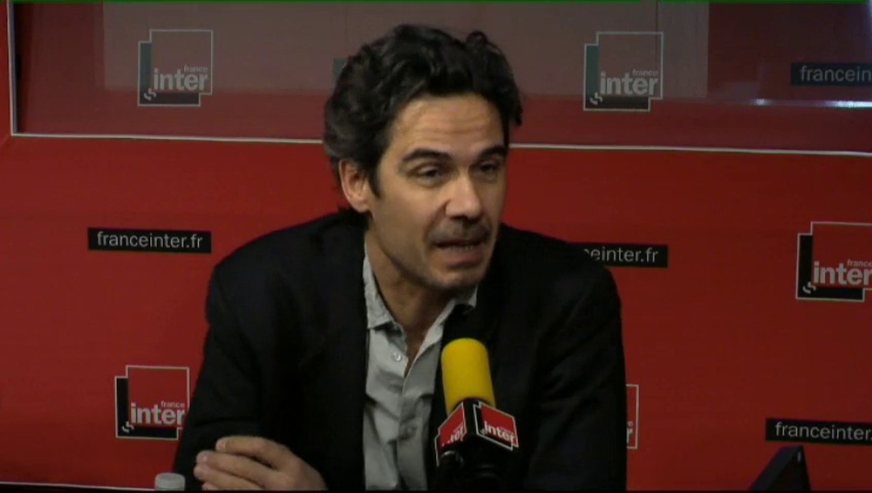 Paul Moreira danse avec le FN #InstantM