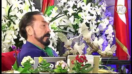 Bir insan sanatla ilgilenmiyorsa, müzik dinlemiyor, güzel olanı aramıyorsa ruhu bu katılığa dayanamaz.