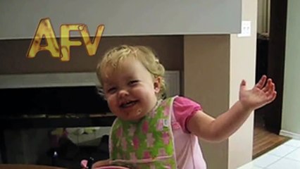 Little Girl Wants Cupcakes For DinnerKids Funny Video