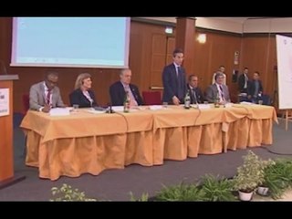 Napoli - Avis, Caldoro elogia i giovani volontari (14.04.15)