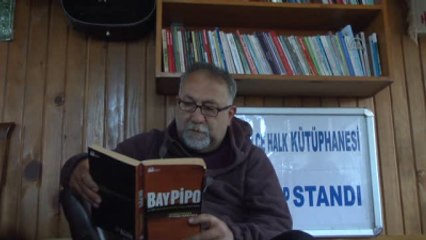 Bağışlanan Kitaplarla Kahvehanede Kütüphane Kurdular