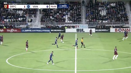 Rodrigo Lopez marque de son propre camp