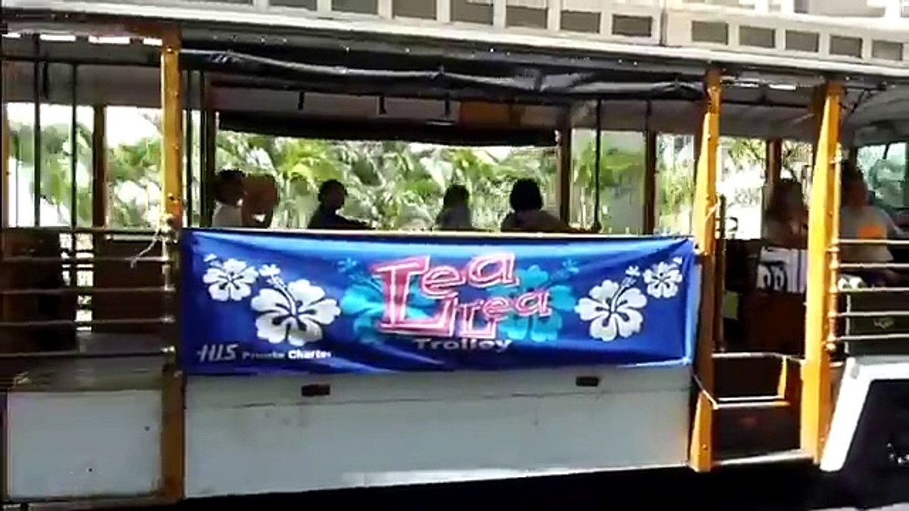 Hawaii Budget Travel: Tour from my hostel to Waikiki Beach, Honolulu