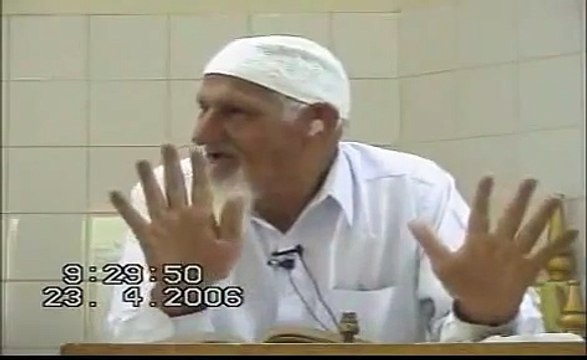 Islam duniya dari seekhata hai, us se door nahi kerta - Maulana Ishaq