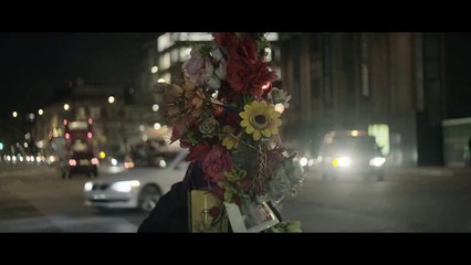 VOLVO LIFE PAINT : La peinture fluorescente qui va changer la sécurité routière !