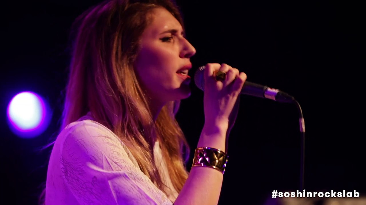 Live de Ana Zimmer @ Open Mic Sosh aime les inRocKs lab