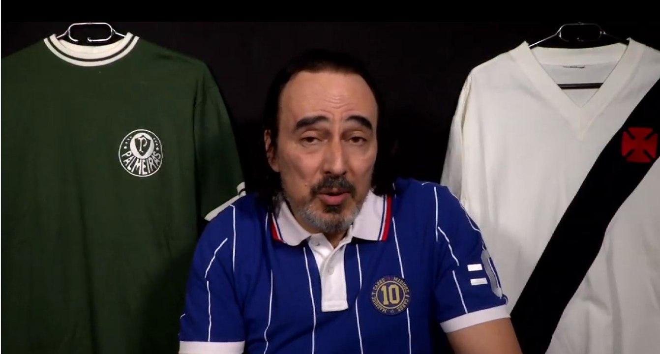 LES IDOLES SE CACHENT POUR MOURIR...