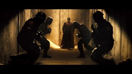 Batman v Superman: Dawn of Justice - Tráiler Subtitulado Español