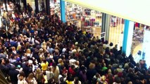 Black Friday Crowd Rushing into Urban Outfitters