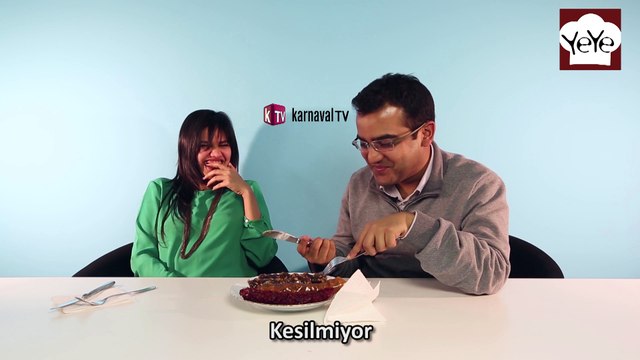 Yabancılar Türk Yemeklerini Denerse: Cevizli Sucuk