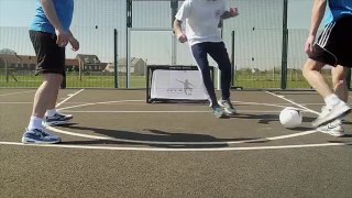 Learn Street football skills - Knee AKKA 2