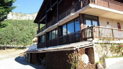 A vendre - Maison/villa - Andon (06750) - 7 pièces - 350m²