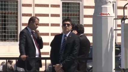 Başbakan Davutoğlu, Özal'ın Mezarını Ziyaret Etti