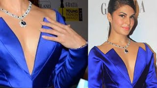 Jacqueline Fernandes Avoids Wardrobe Malfunction - The Bollywood