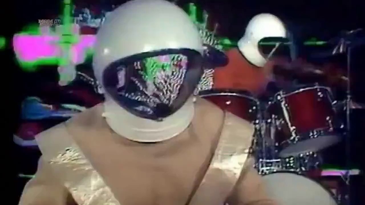 SPACE  "Magic Fly" HD {Miros Mar}¸.•*¨*• ♪♫