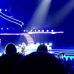 Britney Spears Calls Heckler a '''' During Performance