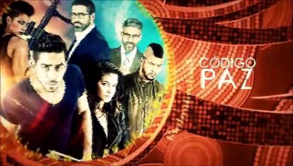 Christian Meier presentando categoría - Mejor película 'Premio Soberano'