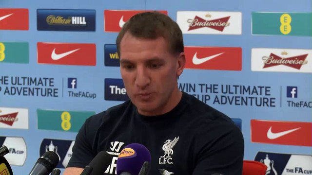 Rodgers rebukes Sterling, condemns racist tweets