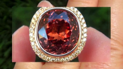 19.11 ct Color Change Garnet Diamond Ring